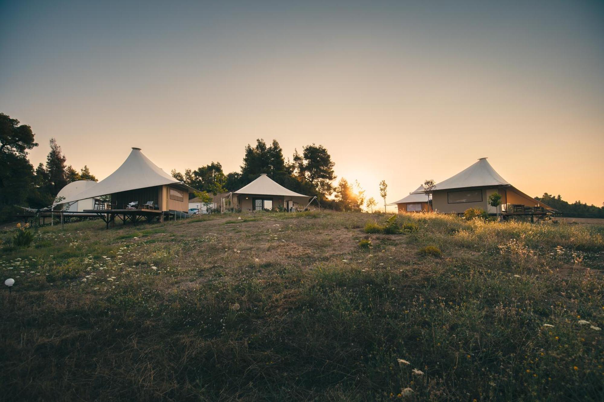 Ihousevillage Полихроно Екстериор снимка